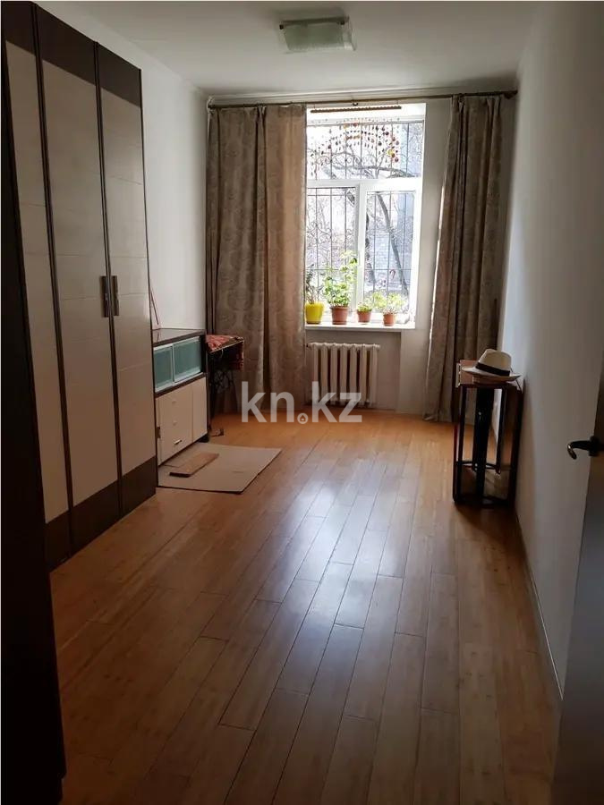 Продажа 3-комнатной квартиры, 70 м², ул. Карасай батыра, дом  69 в Алматы - фото 3