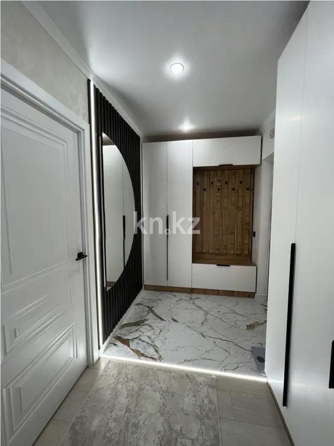 Продажа 1-комнатной квартиры, 36 м², пр. Райымбека, дом  590/13 в Алматы - фото 2