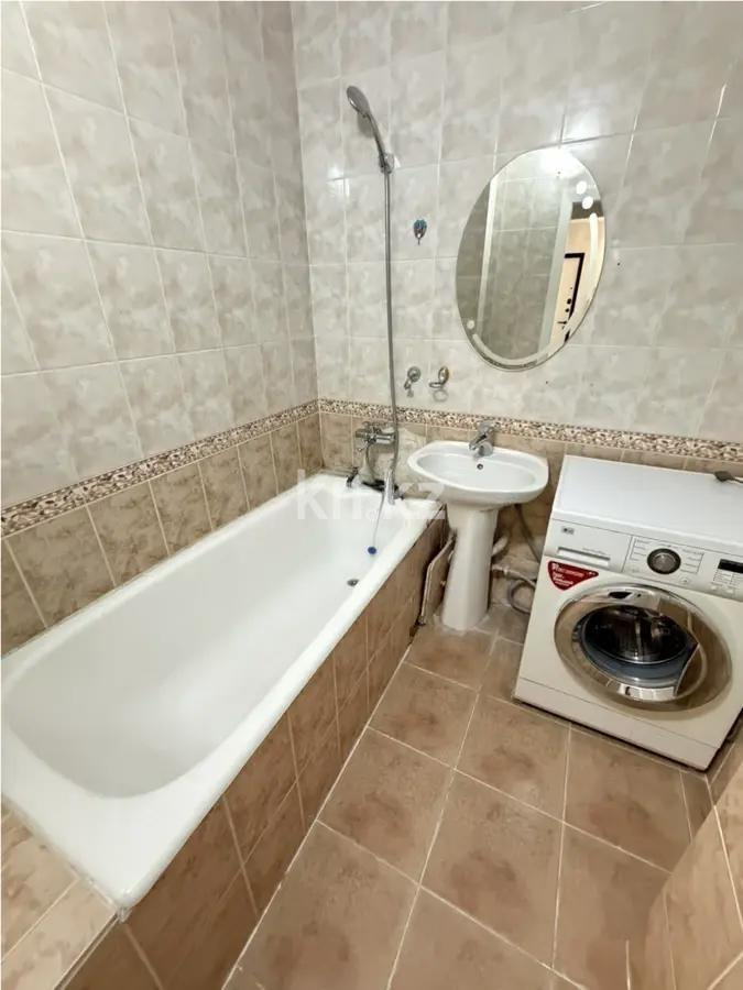 Продажа 3-комнатной квартиры, 69.5 м² в Алматы - фото 4