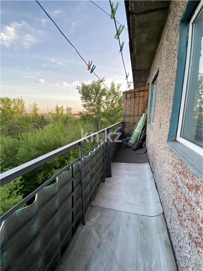 Продажа 3-комнатной квартиры, 64 м², мкр-н 22 в Караганде - фото 18