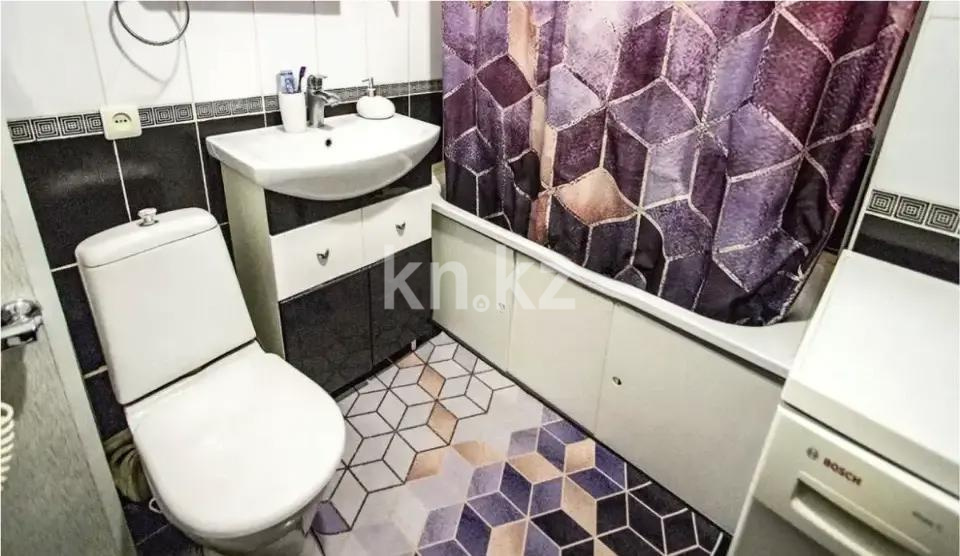 Продажа 3-комнатной квартиры, 62.8 м² в Алматы - фото 4