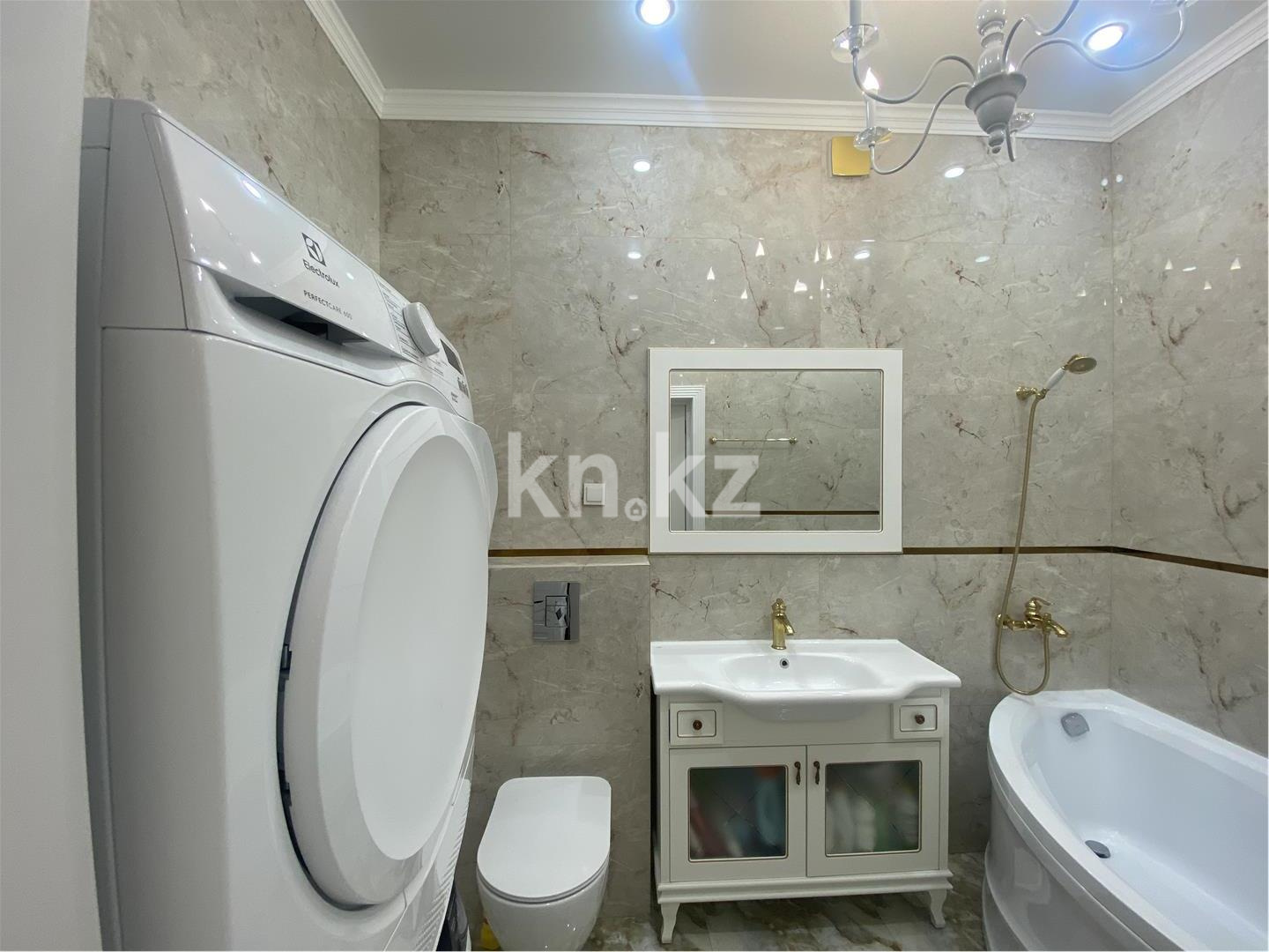 Продажа 4-комнатной квартиры, 127 м², ул. Мухамедханова в Астане - фото 8