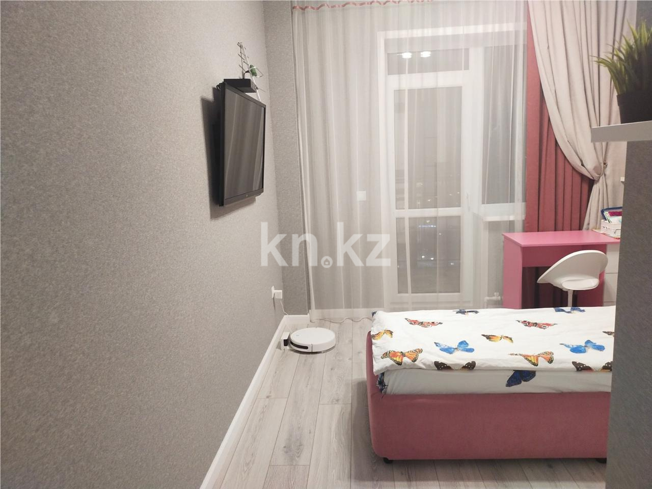 Продажа 4-комнатной квартиры, 106 м², пр. Шахтеров в Караганде - фото 9