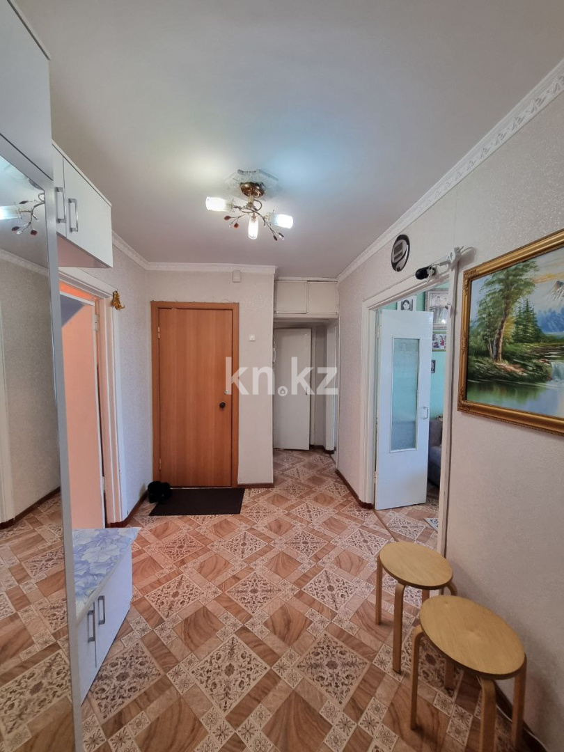 Продажа 4-комнатной квартиры, 80 м², пр. Назарбаева, дом  51 в Караганде
