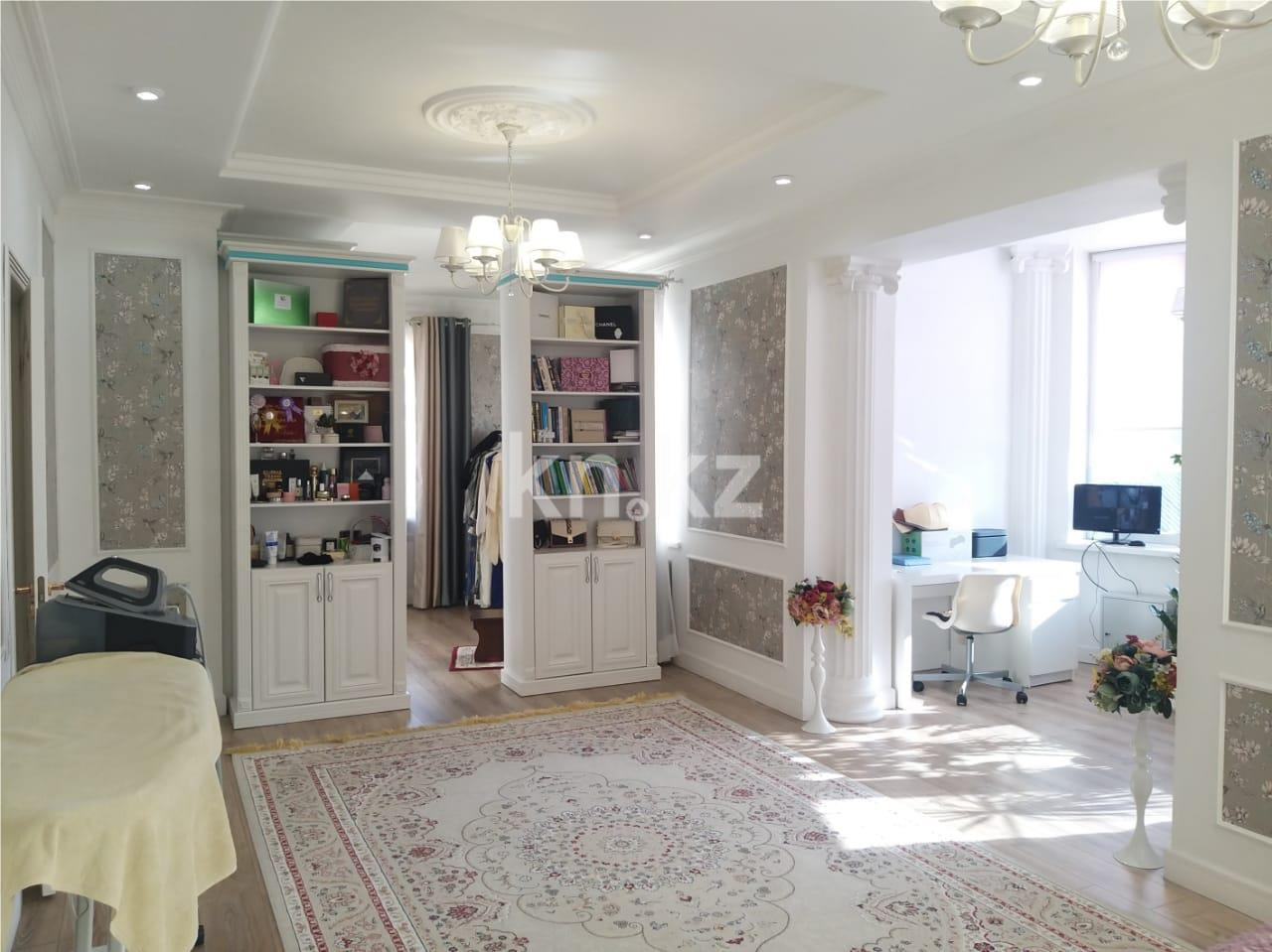 Продажа 5-комнатного дома, 520 м², ул. Муканова в Караганде - фото 12