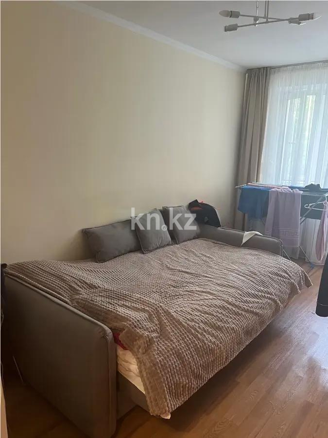 Продажа 3-комнатной квартиры, 70 м², ул. Алиханова, дом  34/4 в Караганде - фото 2