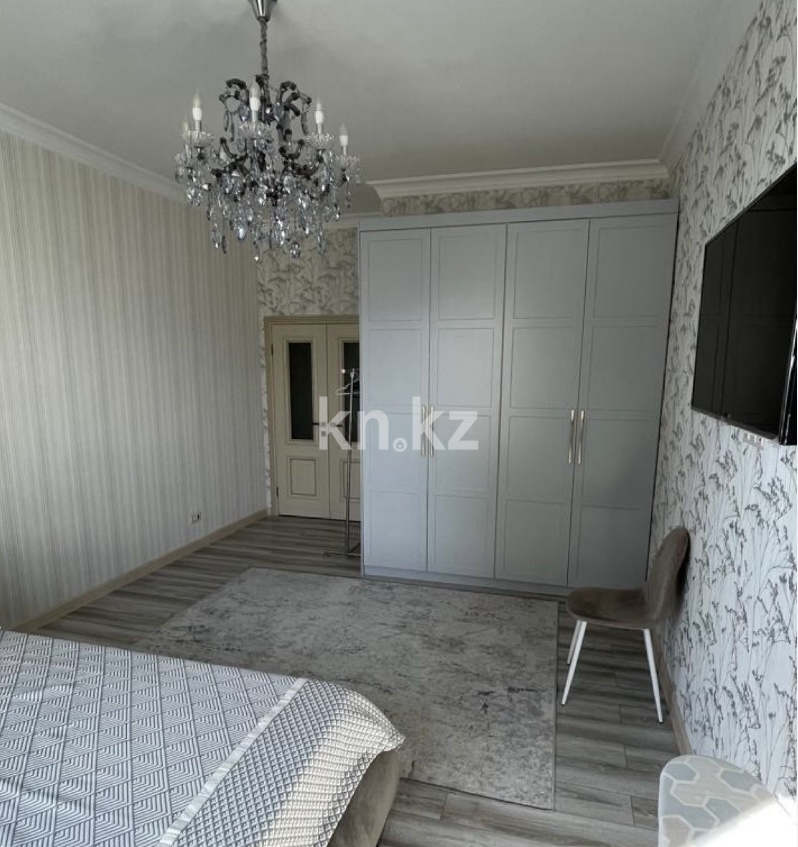 Аренда 1-комнатной квартиры посуточно, 67 м², Сейфуллина, дом  574/1 - Проспект Сейфуллина в Алматы - фото 2