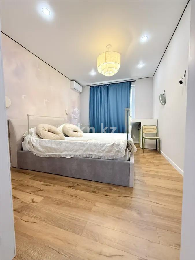 Продажа 2-комнатной квартиры, 72.3 м² в Алматы - фото 2
