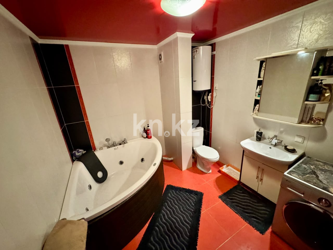 Продажа 4-комнатной квартиры, 90 м² в Караганде - фото 17