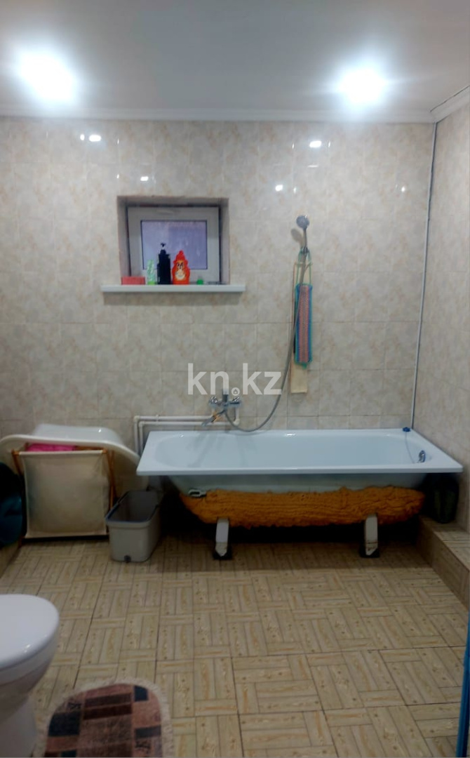 Продажа 5-комнатного дома, 78 м², ул. Больничная в Караганде - фото 10