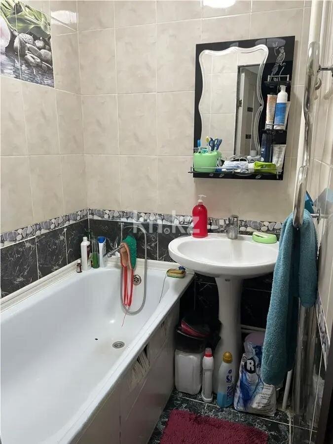 Продажа 3-комнатной квартиры, 62 м² в Караганде - фото 5