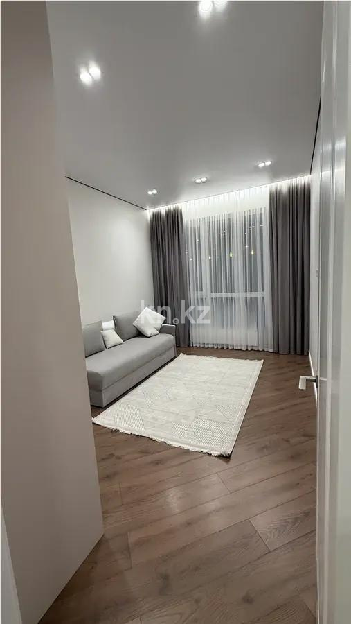 Продажа 3-комнатной квартиры, 67.1 м², ул. Байтурсынова, дом  30 в Астане