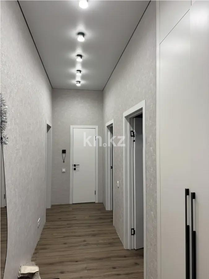 Продажа 2-комнатной квартиры, 67 м², ул. Муканова, дом  41/23 в Караганде - фото 5