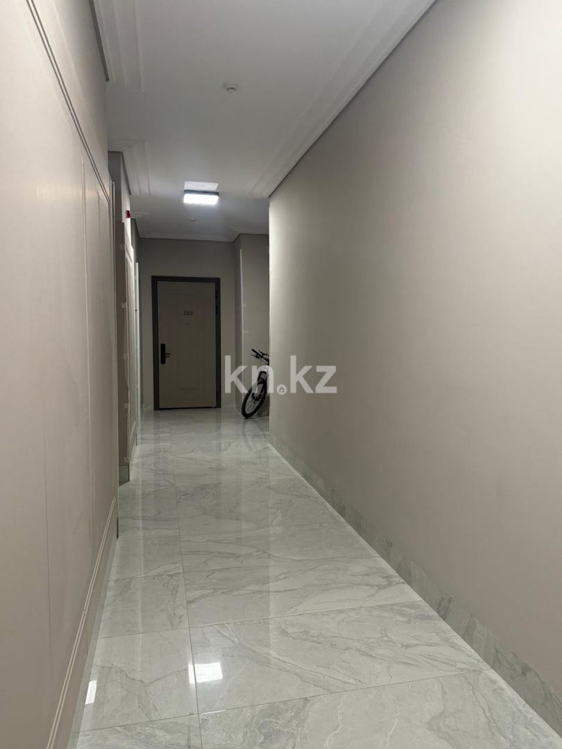 Продажа 4-комнатной квартиры, 111.6 м², Сейфуллина в Алматы - фото 22