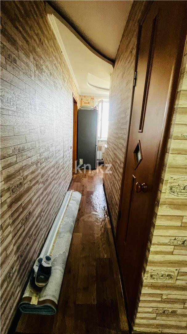 Продажа 3-комнатной квартиры, 61 м², мкр-н 14 в Караганде - фото 13