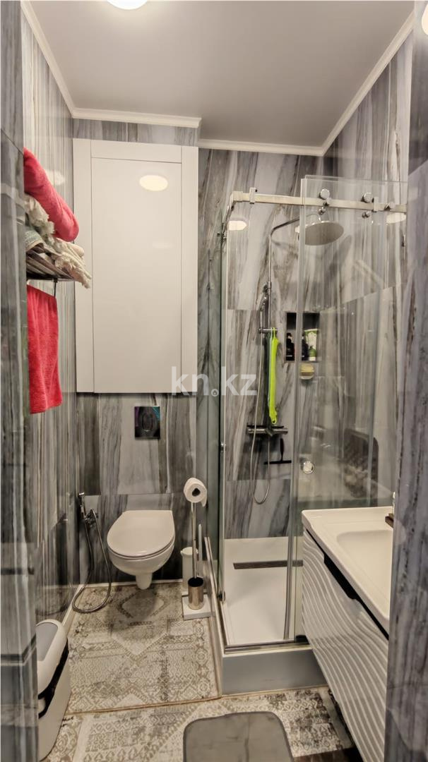 Продажа 4-комнатной квартиры, 123 м², ул. Дюсембекова в Караганде - фото 23