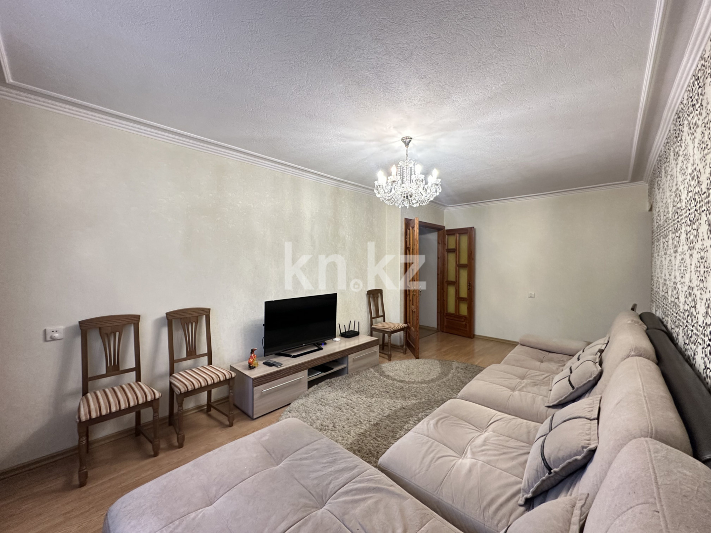 Продажа 5-комнатной квартиры, 101.4 м² в Караганде - фото 3