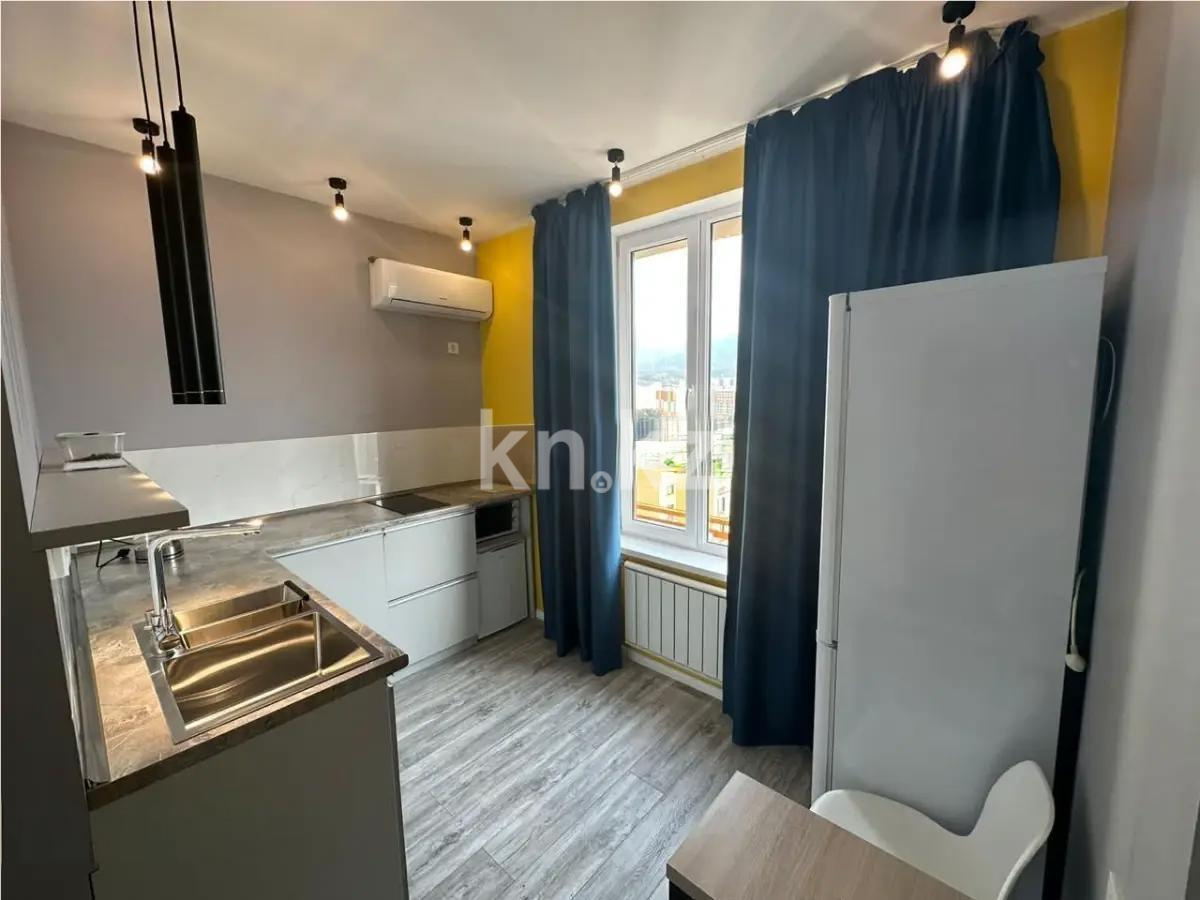 Продажа 2-комнатной квартиры, 65 м², ул. Сатпаева, дом  133/1 в Алматы - фото 3