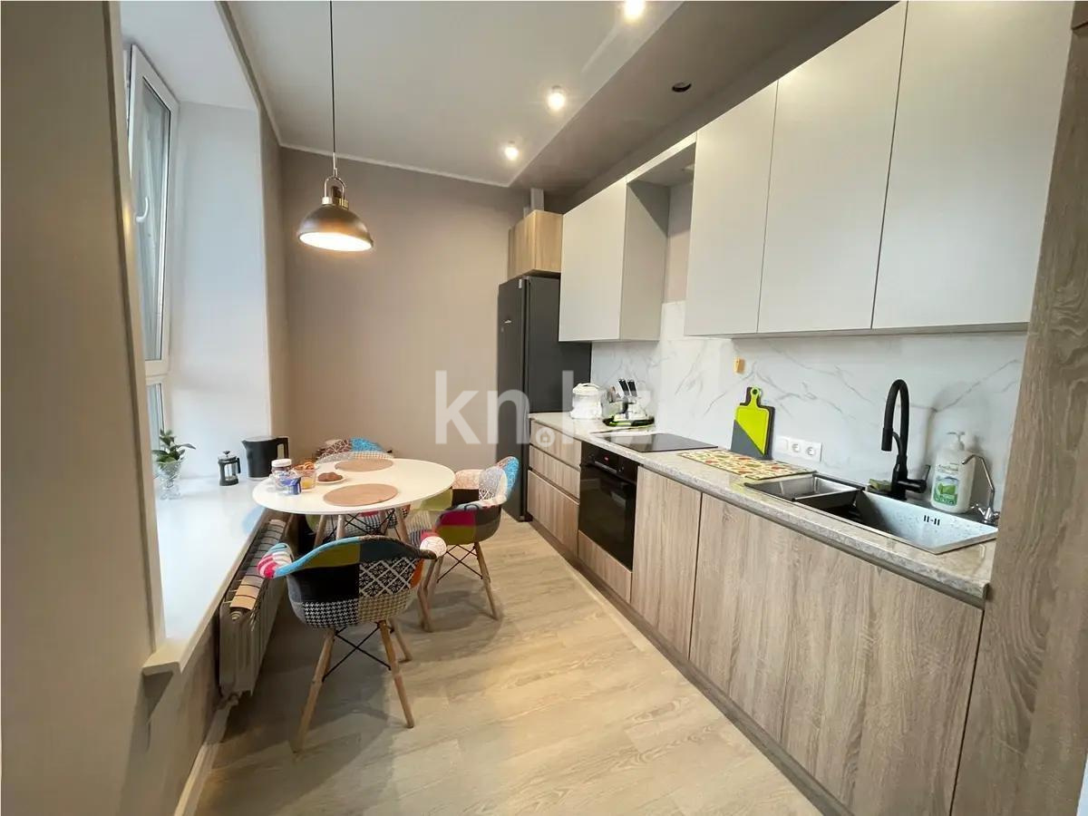 Продажа 3-комнатной квартиры, 69 м², ул. Керей, Жанибек хандар, дом  40 в Астане - фото 4