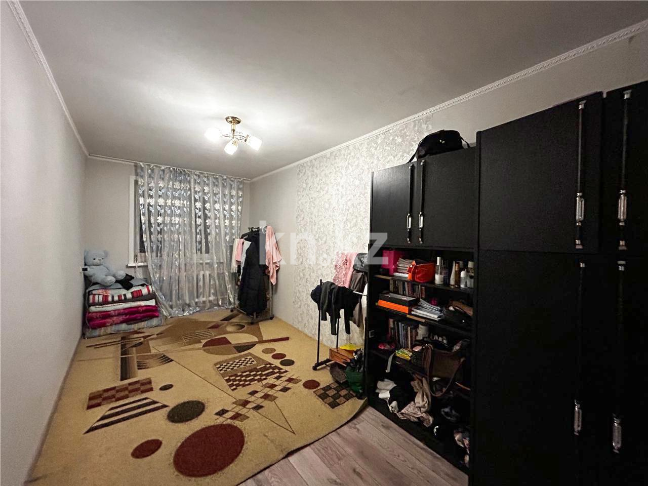 Продажа 2-комнатной квартиры, 45 м², пр. Республики в Караганде - фото 3