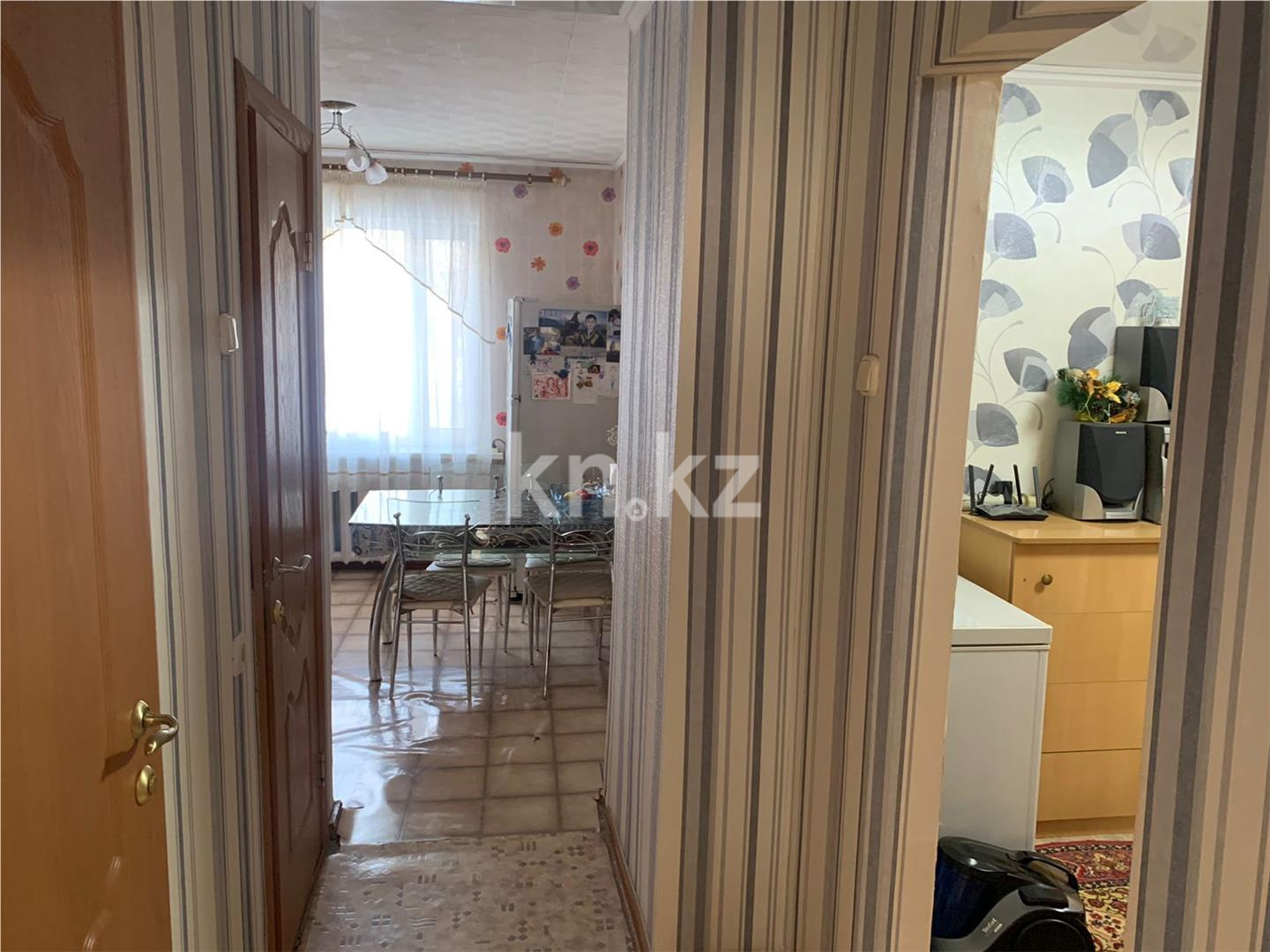 Продажа 4-комнатной квартиры, 77 м², ул. Таттимбета в Караганде - фото 14