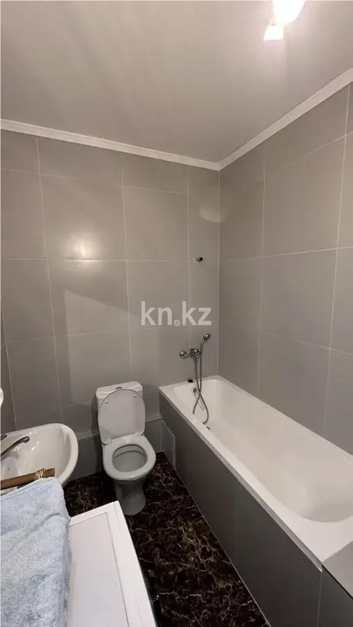 Продажа 1-комнатной квартиры, 40 м², пр. Аль-Фараби, дом  44/1 в Астане - фото 3