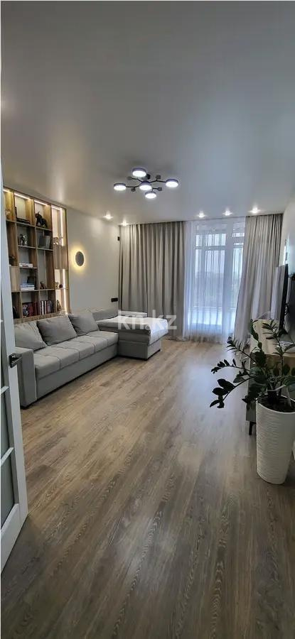 Продажа 3-комнатной квартиры, 90 м², ул. Онгарсыновой, дом  8 в Астане