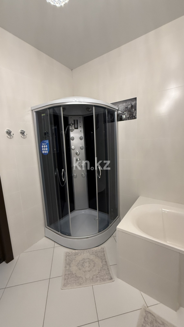 Аренда 3-комнатной квартиры, 110 м² в Караганде - фото 6