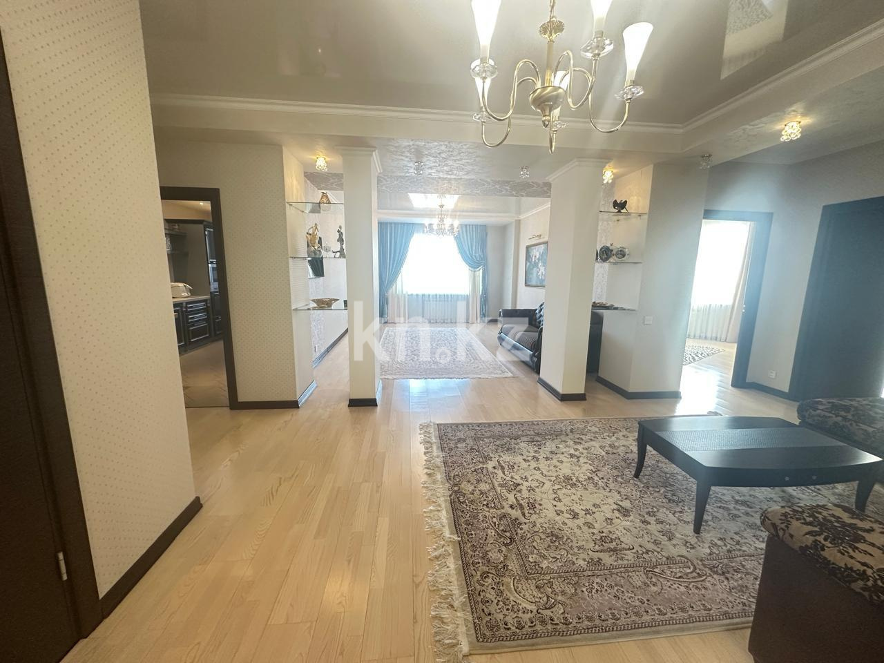 Продажа 3-комнатной квартиры, 117 м², пр. Республики в Караганде - фото 3