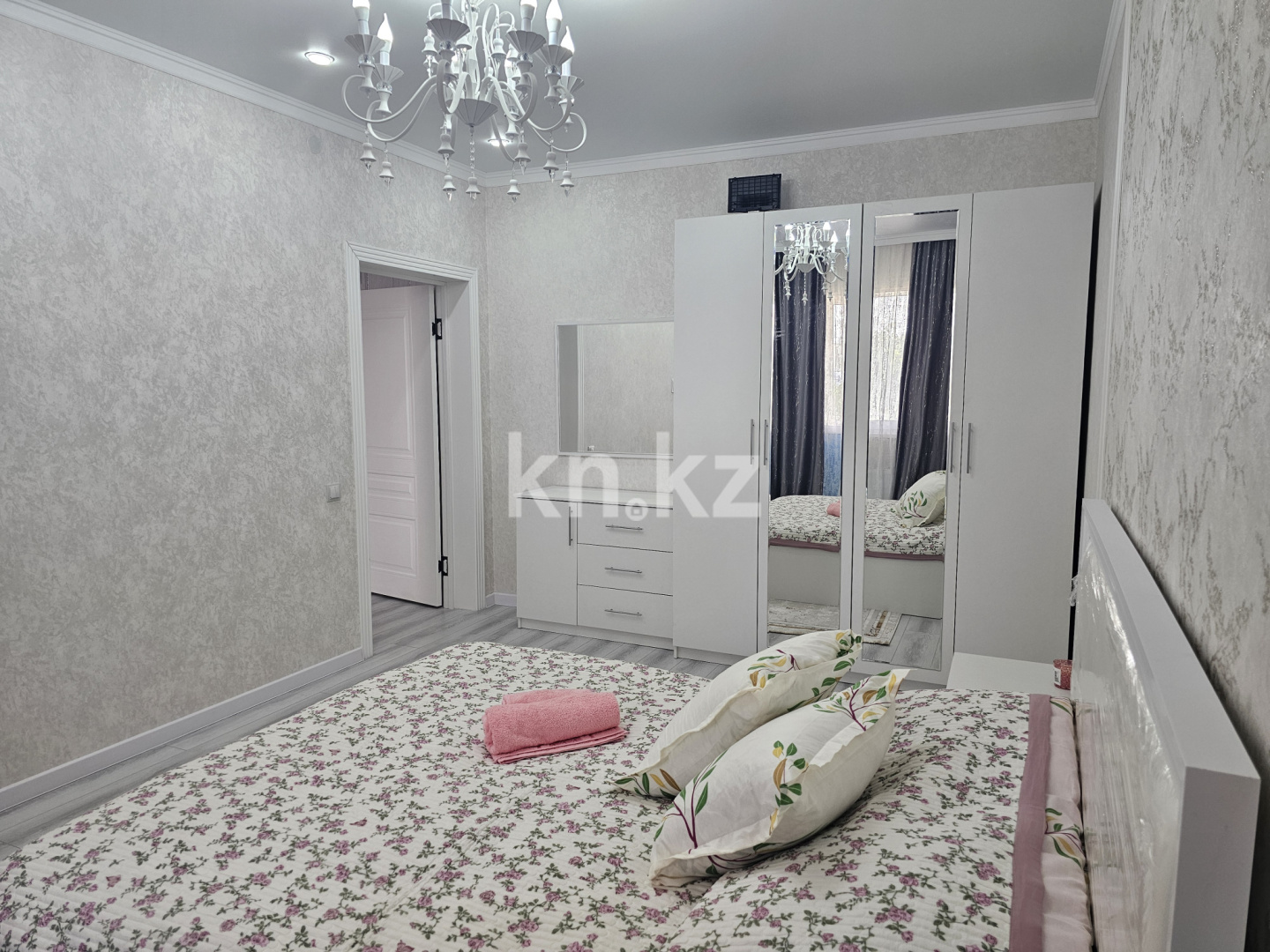 Аренда 2-комнатной квартиры посуточно, 60 м², ул. Алатау батыра, дом  1280 в Шымкенте