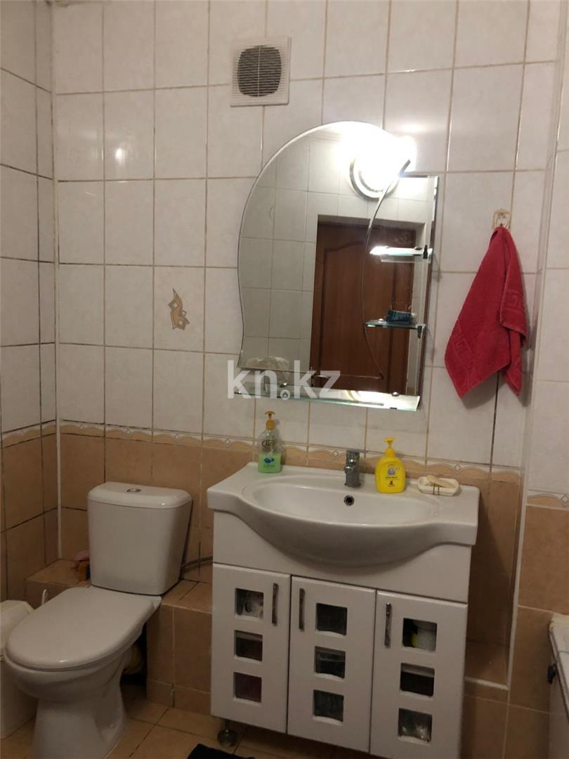 Продажа 2-комнатной квартиры, 48 м², пр. Республики, дом  18 в Караганде - фото 8