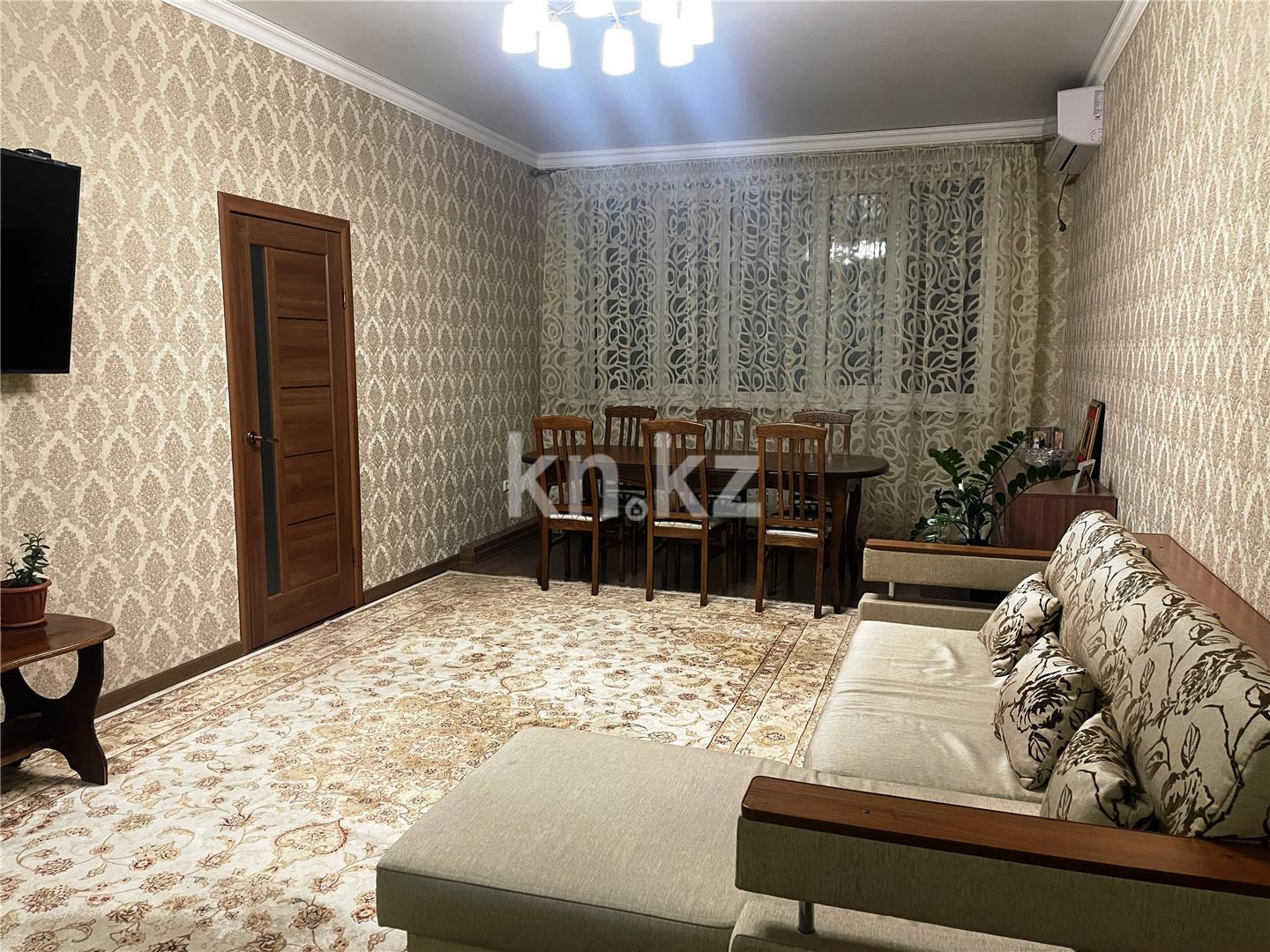 Продажа 4-комнатной квартиры, 88 м² в Караганде