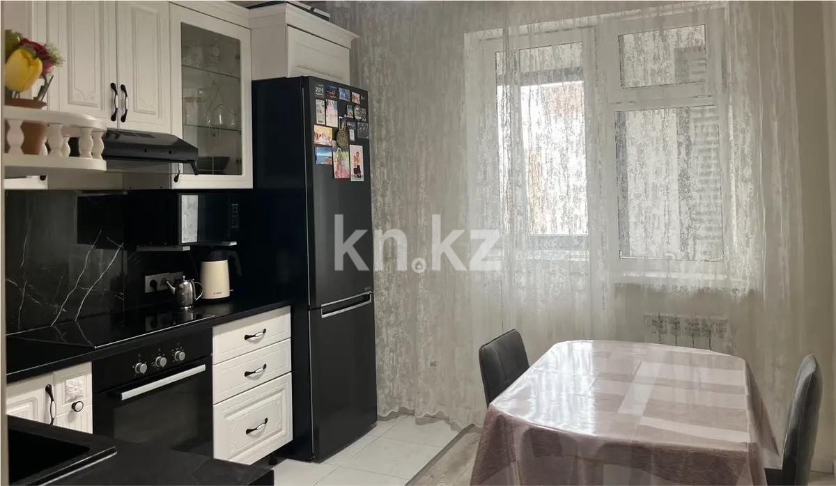 Продажа 2-комнатной квартиры, 63 м², ул. Мухамедханова, дом  19 в Астане - фото 3