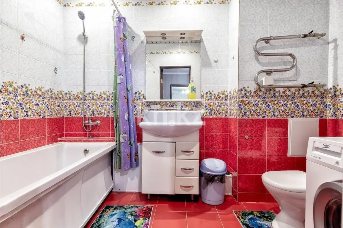 Продажа 2-комнатной квартиры, 70 м², ул. Сарайшык, дом  5в в Астане - фото 3