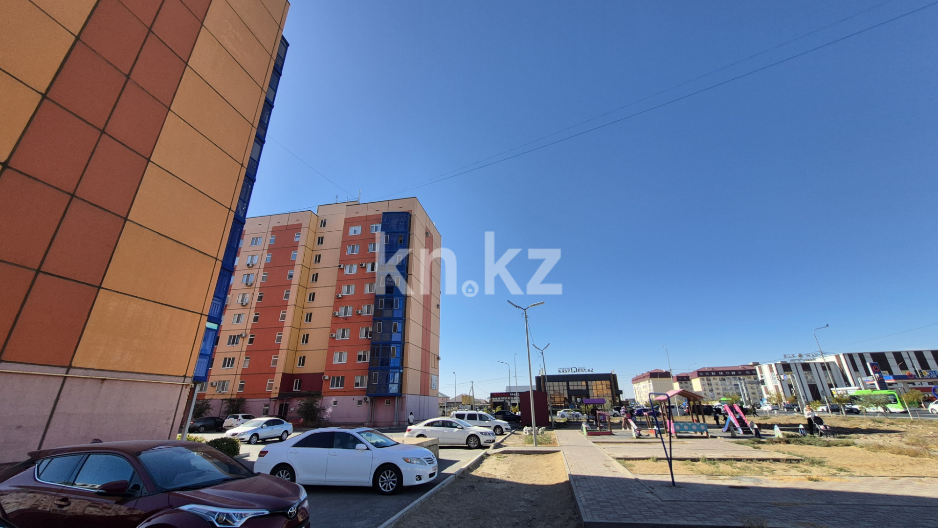 Продажа 2-комнатной квартиры, 60 м², ул. Амандосова, дом  42 в Атырау