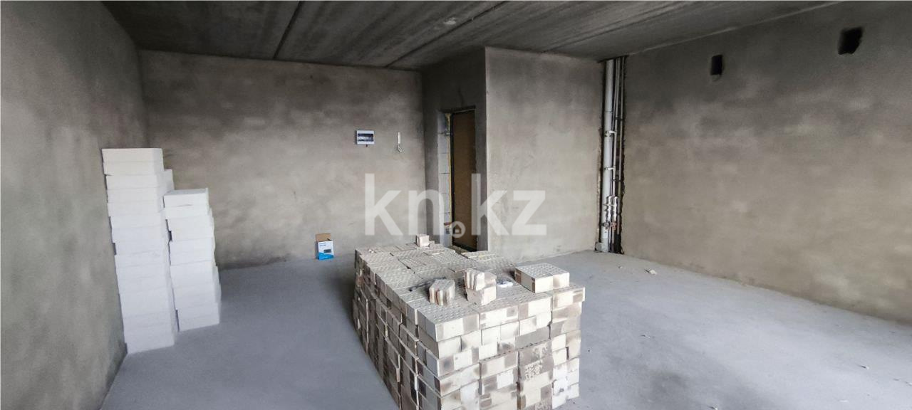 Продажа 1-комнатной квартиры, 40 м², ул. Муканова в Караганде - фото 3