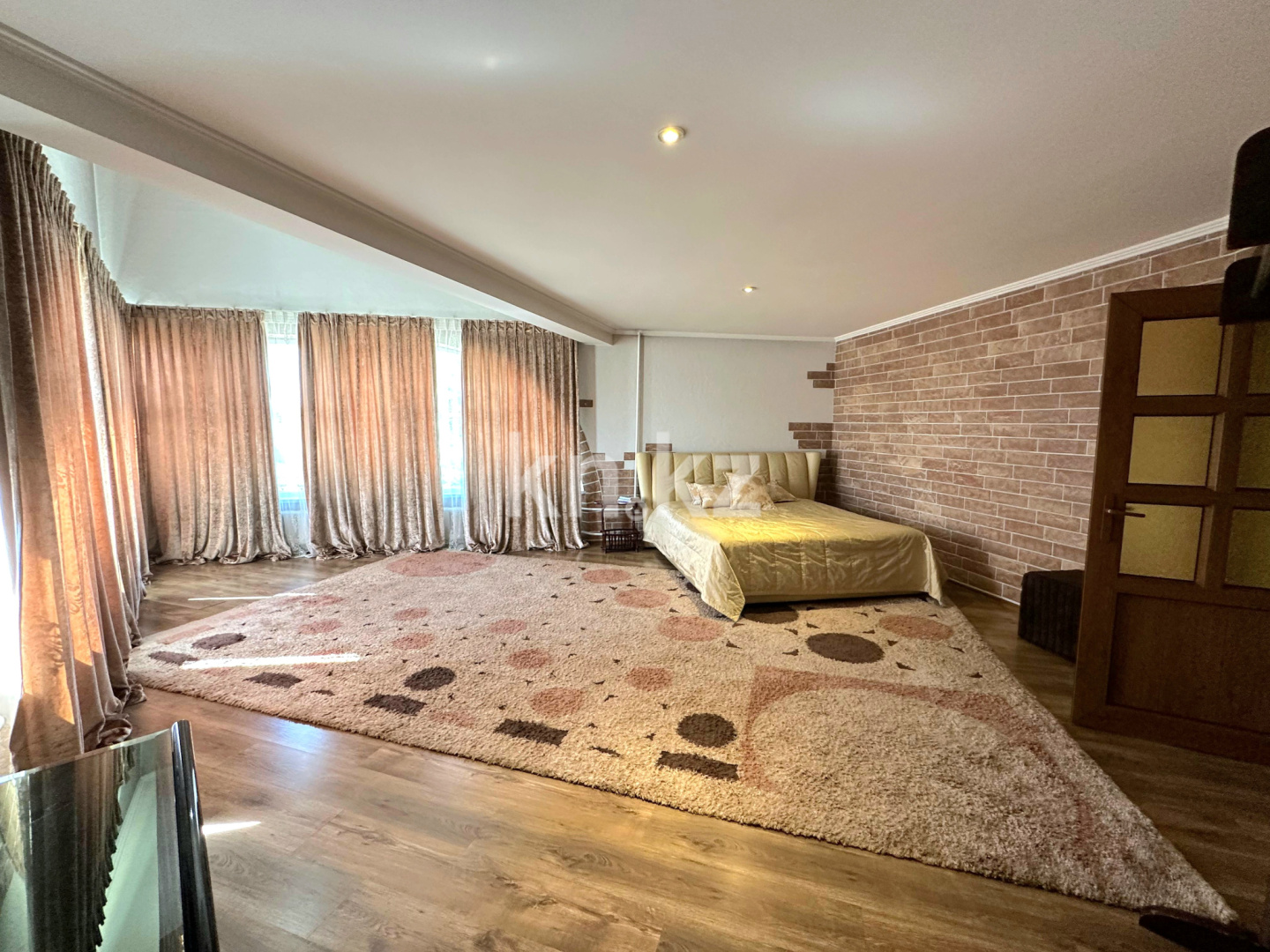 Продажа 8-комнатного дома, 360 м² в Шымкенте - фото 14