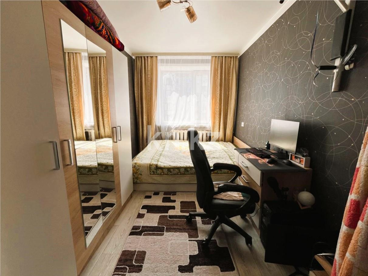 Продажа 3-комнатной квартиры, 62 м², ул. Муканова в Караганде - фото 5
