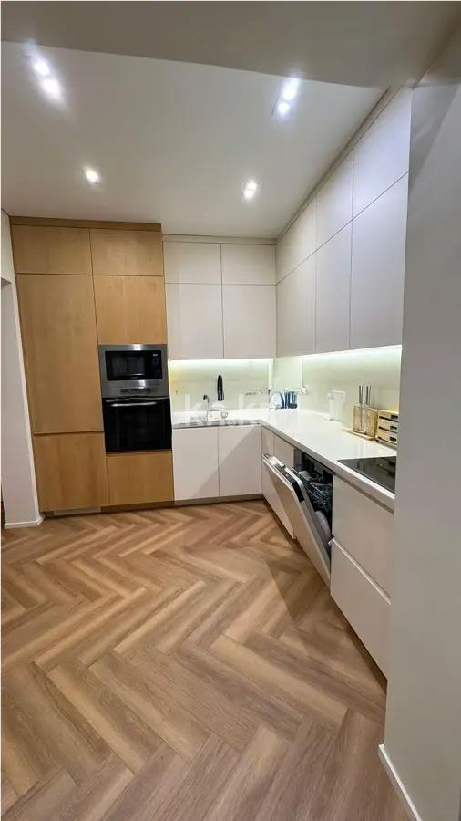 Продажа 2-комнатной квартиры, 70 м² в Алматы - фото 2