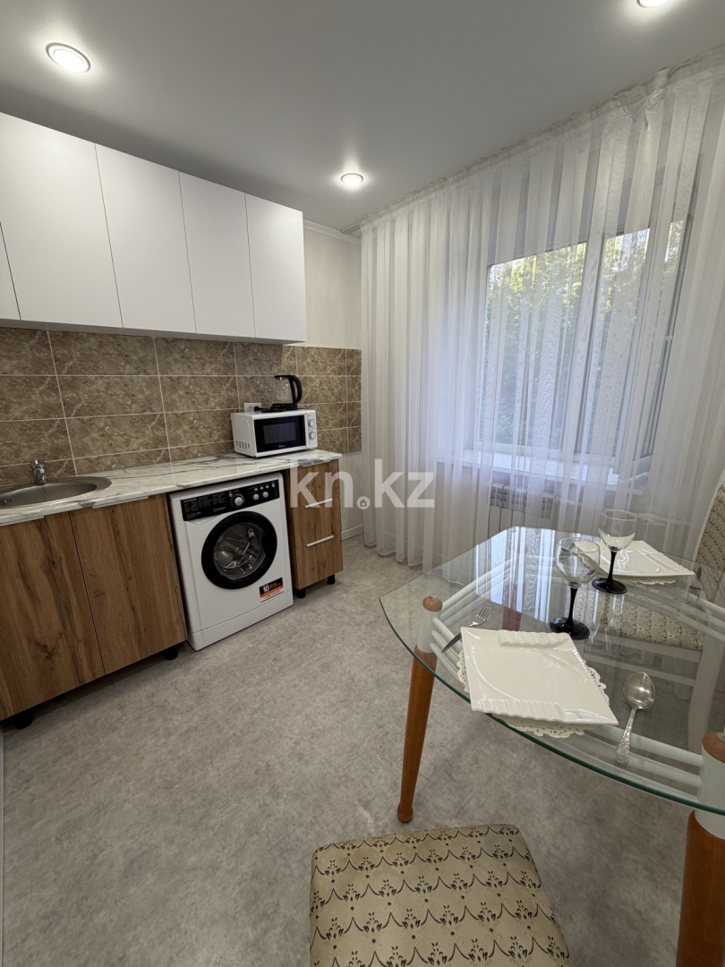 Аренда 1-комнатной квартиры посуточно, 30 м² в Темиртау