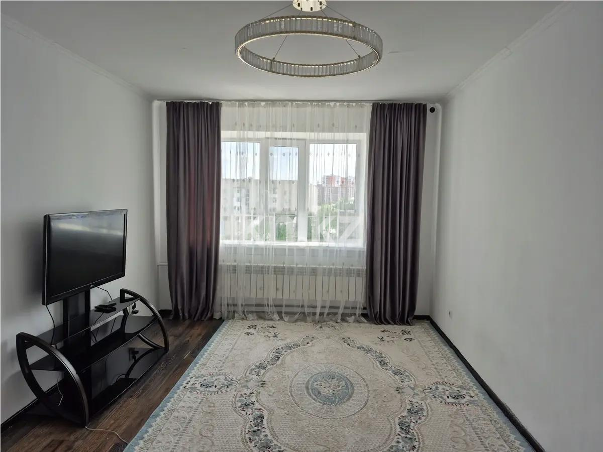 Продажа 1-комнатной квартиры, 36 м², ул. Азербаева, дом  2 в Астане