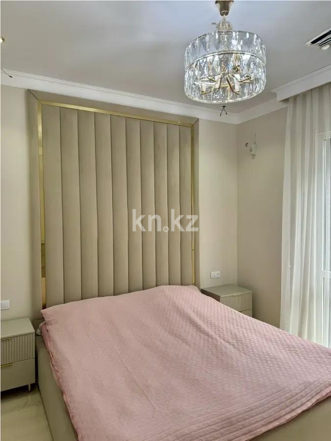 Продажа 4-комнатной квартиры, 130 м², мкр-н Акжар, дом  3/10 в Алматы - фото 4