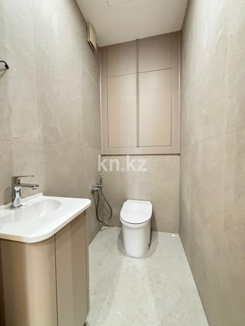 Продажа 3-комнатной квартиры, 194 м² в Астане - фото 31