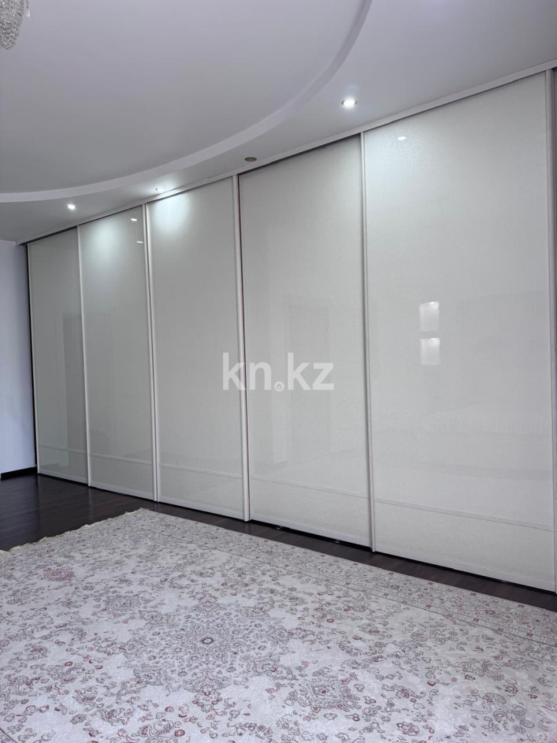 Продажа 3-комнатной квартиры, 133 м² в Алматы - фото 9