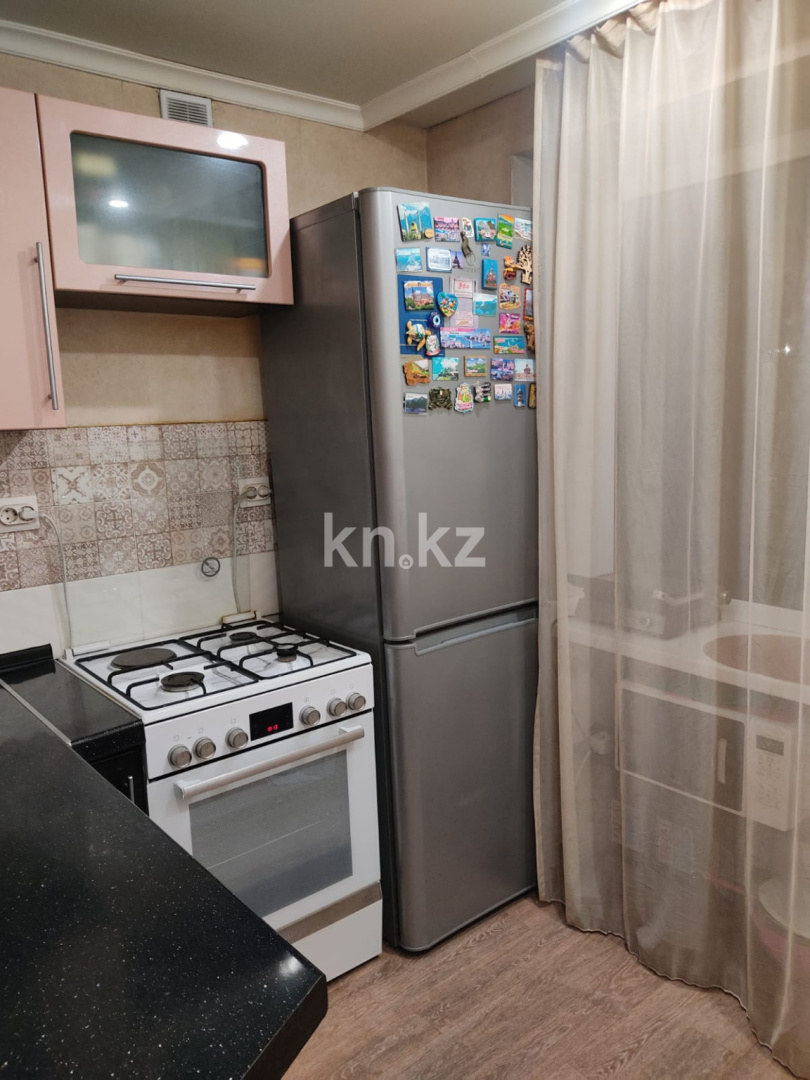 Продажа 2-комнатной квартиры, 44.6 м², мкр-н 21, дом  16 в Караганде - фото 2