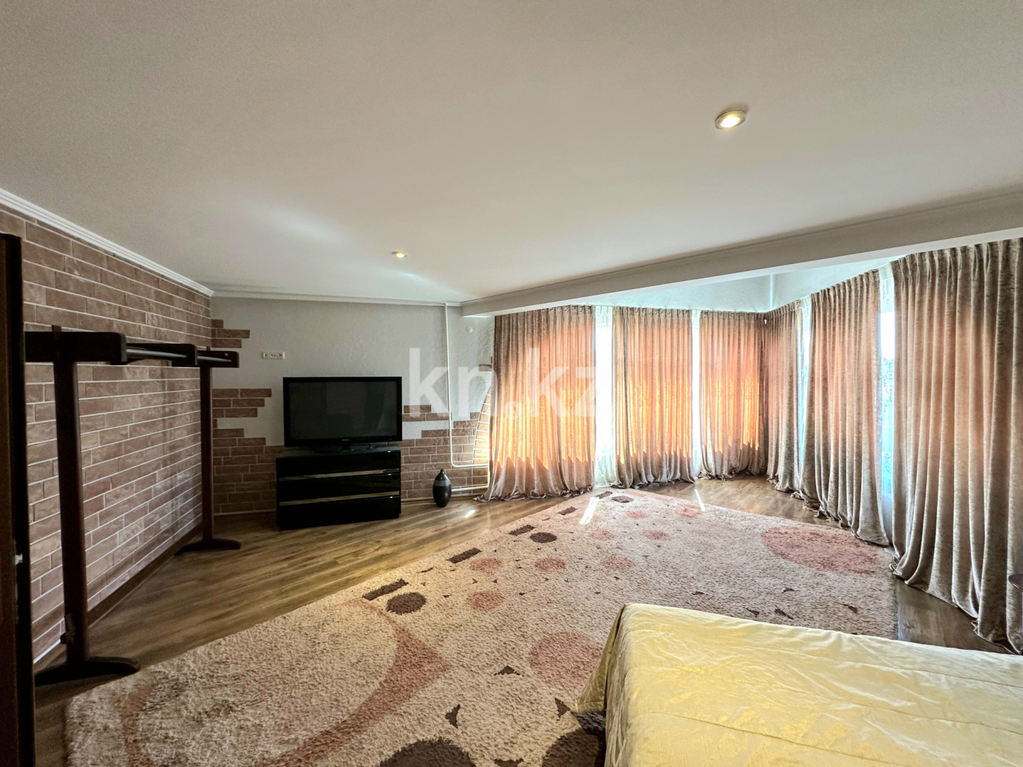 Продажа 8-комнатного дома, 360 м² в Шымкенте - фото 10