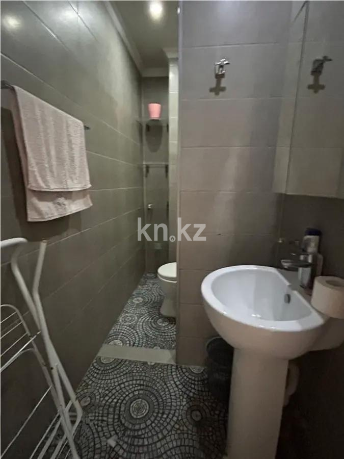 Продажа 2-комнатной квартиры, 81 м², ул. Рыскулбекова, дом  28/9 в Алматы - фото 4