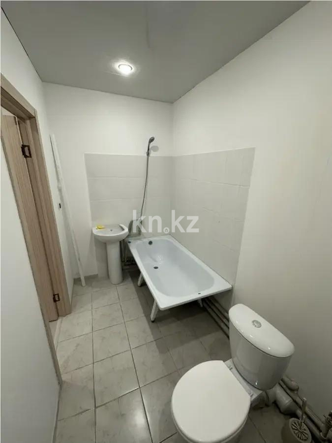 Продажа 2-комнатной квартиры, 57 м², ул. А-102, дом  29 в Астане - фото 3