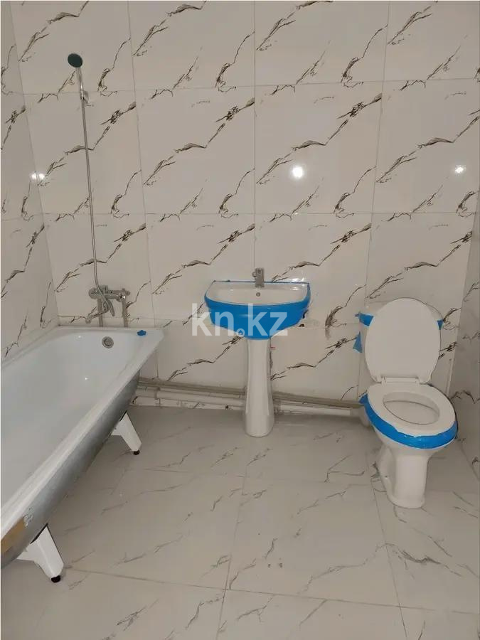 Продажа 3-комнатной квартиры, 74 м², ул. Тулебаева, дом  5 в Астане - фото 4