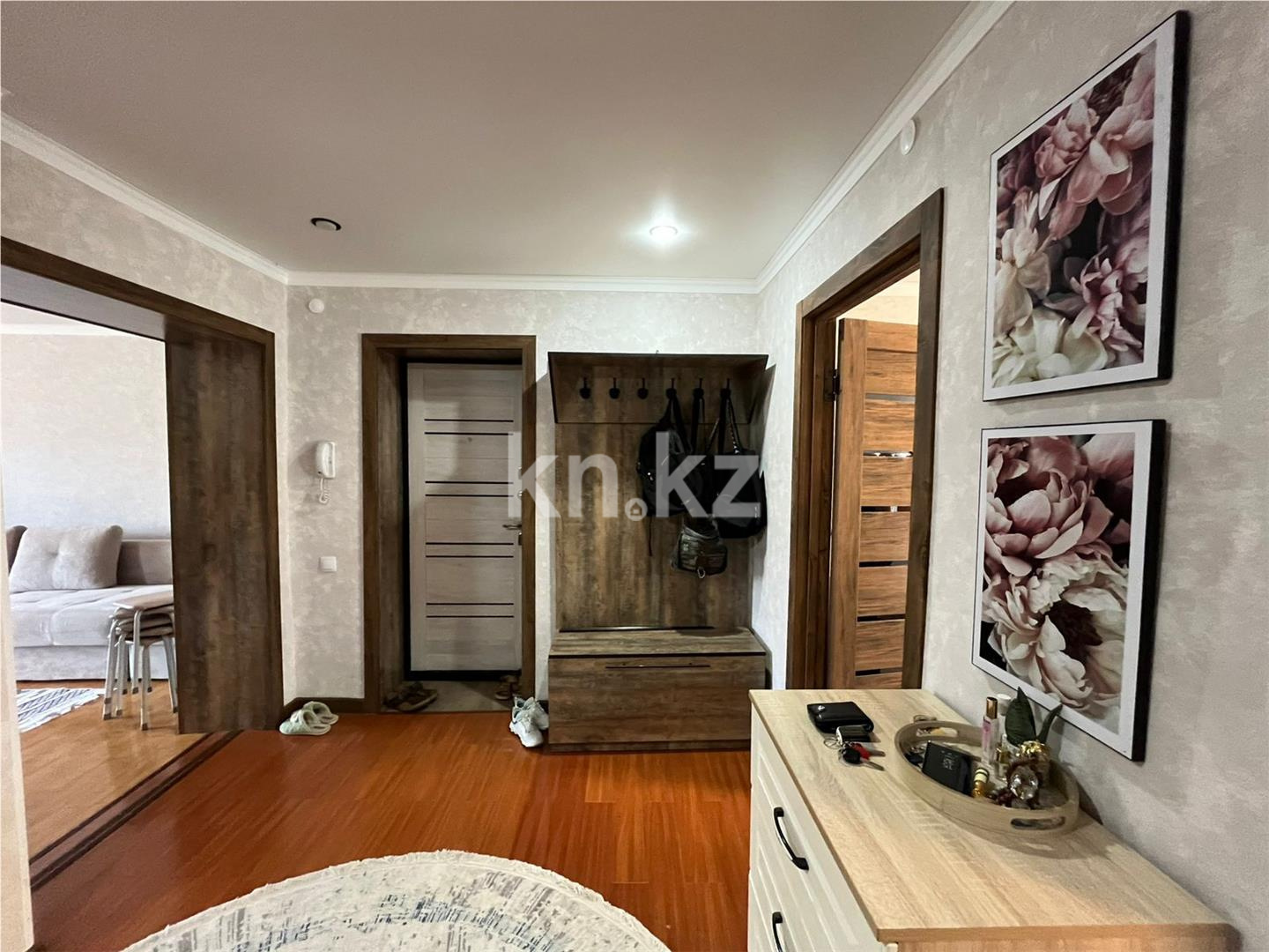 Продажа 3-комнатной квартиры, 57 м², мкр-н 12, дом  11а в Караганде - фото 13